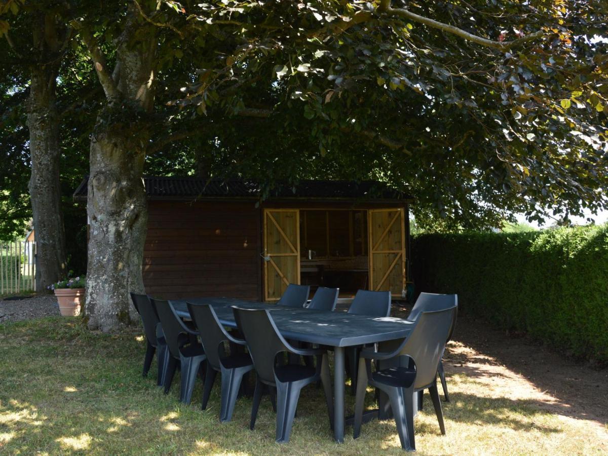 Elegant Villa In Stavelot With Fitness Playroom Eksteriør billede