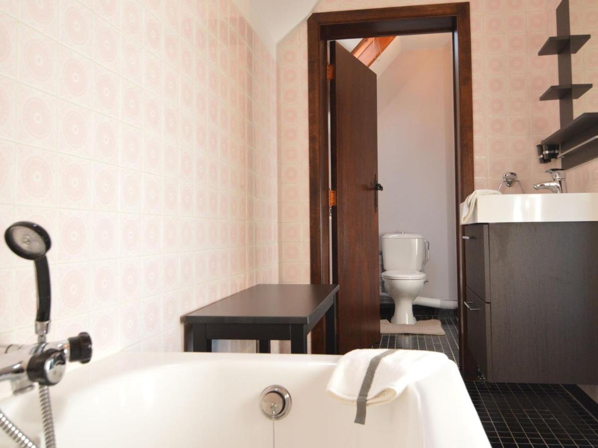 Elegant Villa In Stavelot With Fitness Playroom Eksteriør billede
