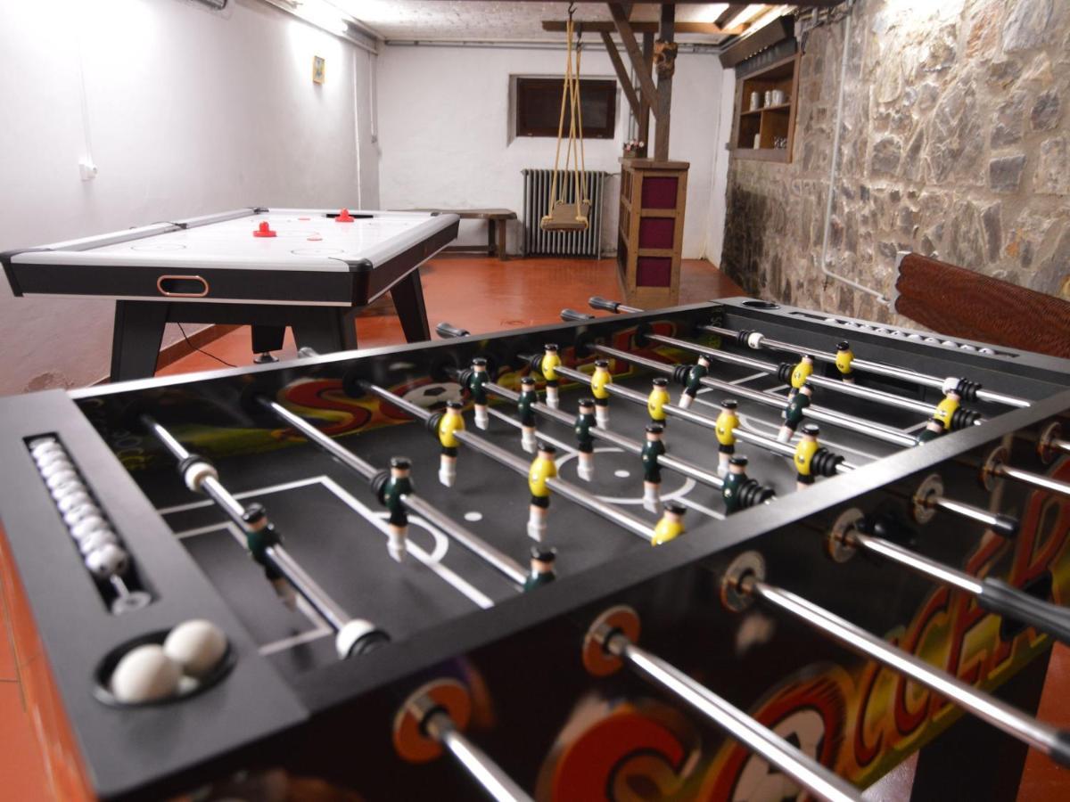 Elegant Villa In Stavelot With Fitness Playroom Eksteriør billede